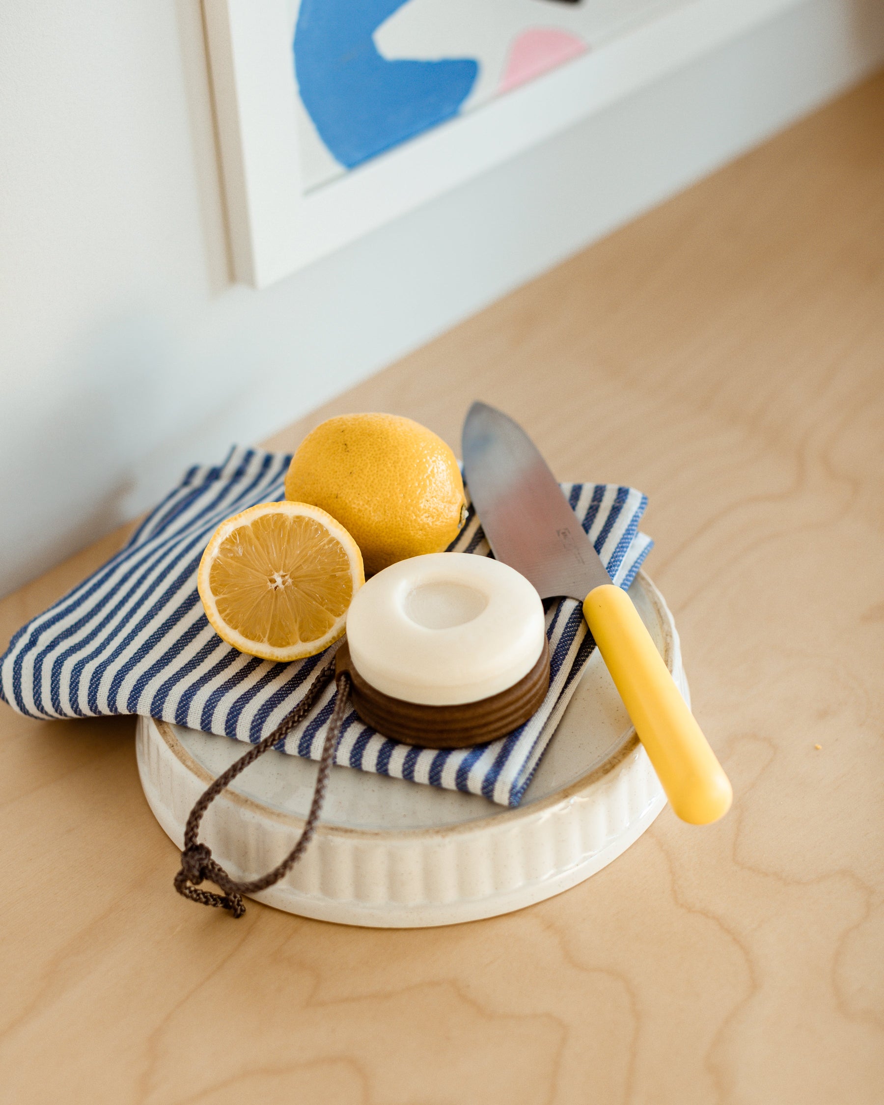Ensemble porte-savon CLEAP©, 2 savons (amande et citrus)